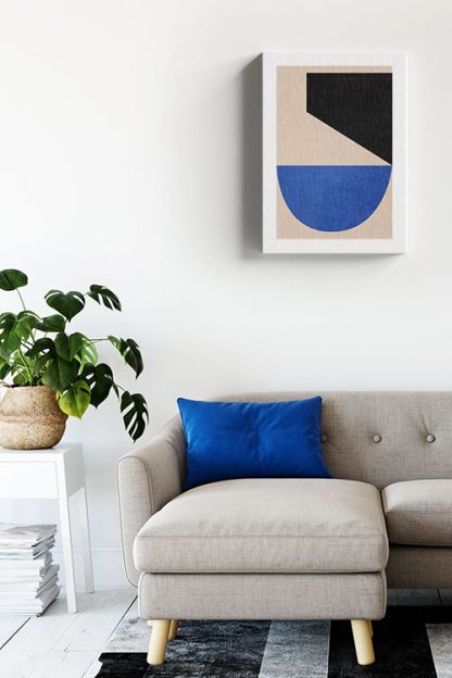 Slice circle and shape canvas in interior