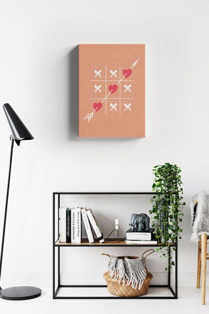 Tic tac heart canvas in interior